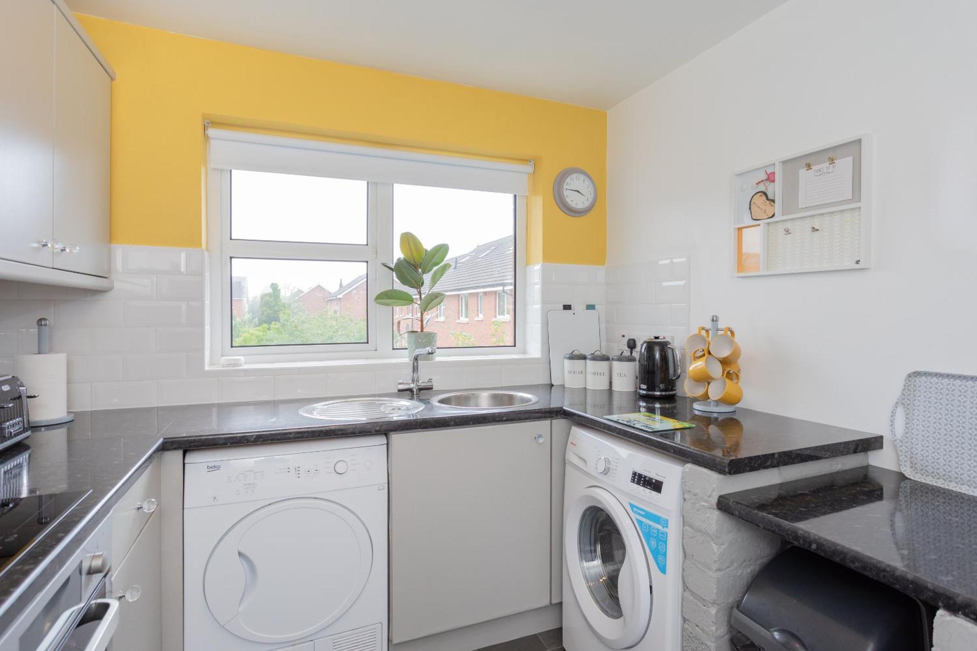 Ardenlee - Stylish 3 Bed Apt Close To City, Parking And Wifi بلفاست المظهر الخارجي الصورة