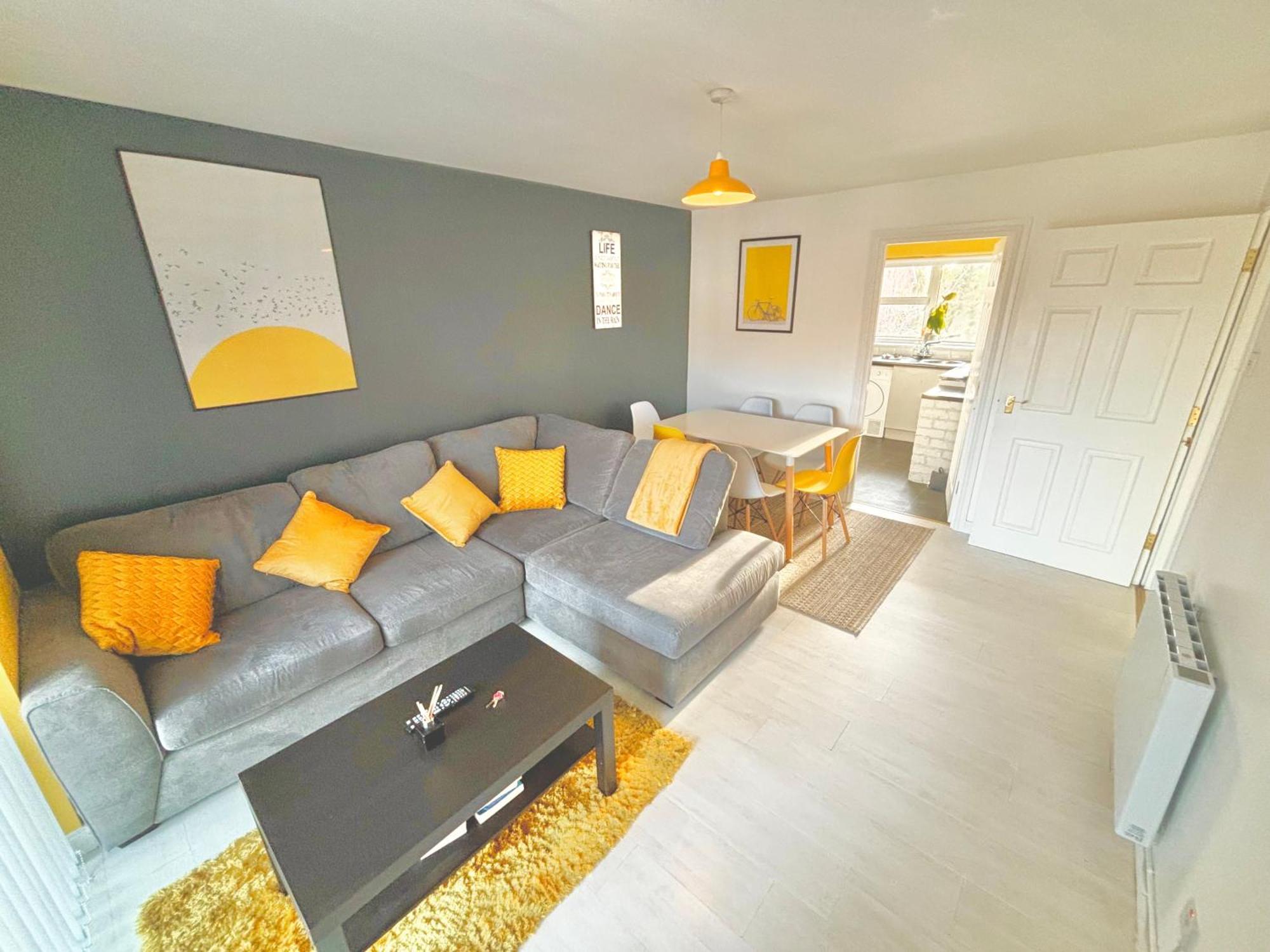 Ardenlee - Stylish 3 Bed Apt Close To City, Parking And Wifi بلفاست المظهر الخارجي الصورة